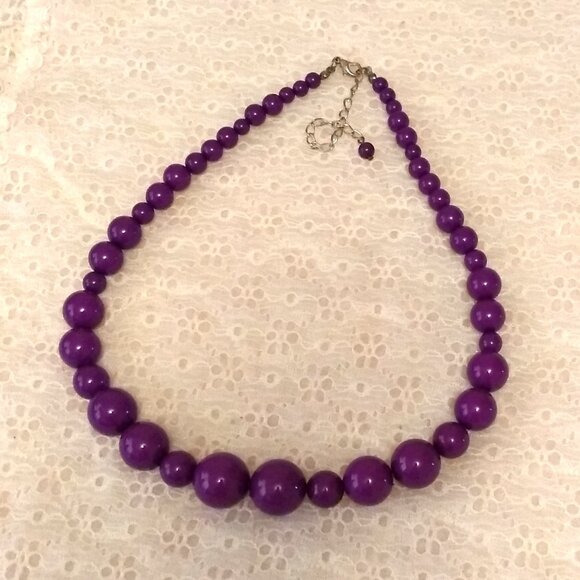 Vintage NEW Purple Beads Necklace Timeless VTG Jewelry - Picture 3 of 6